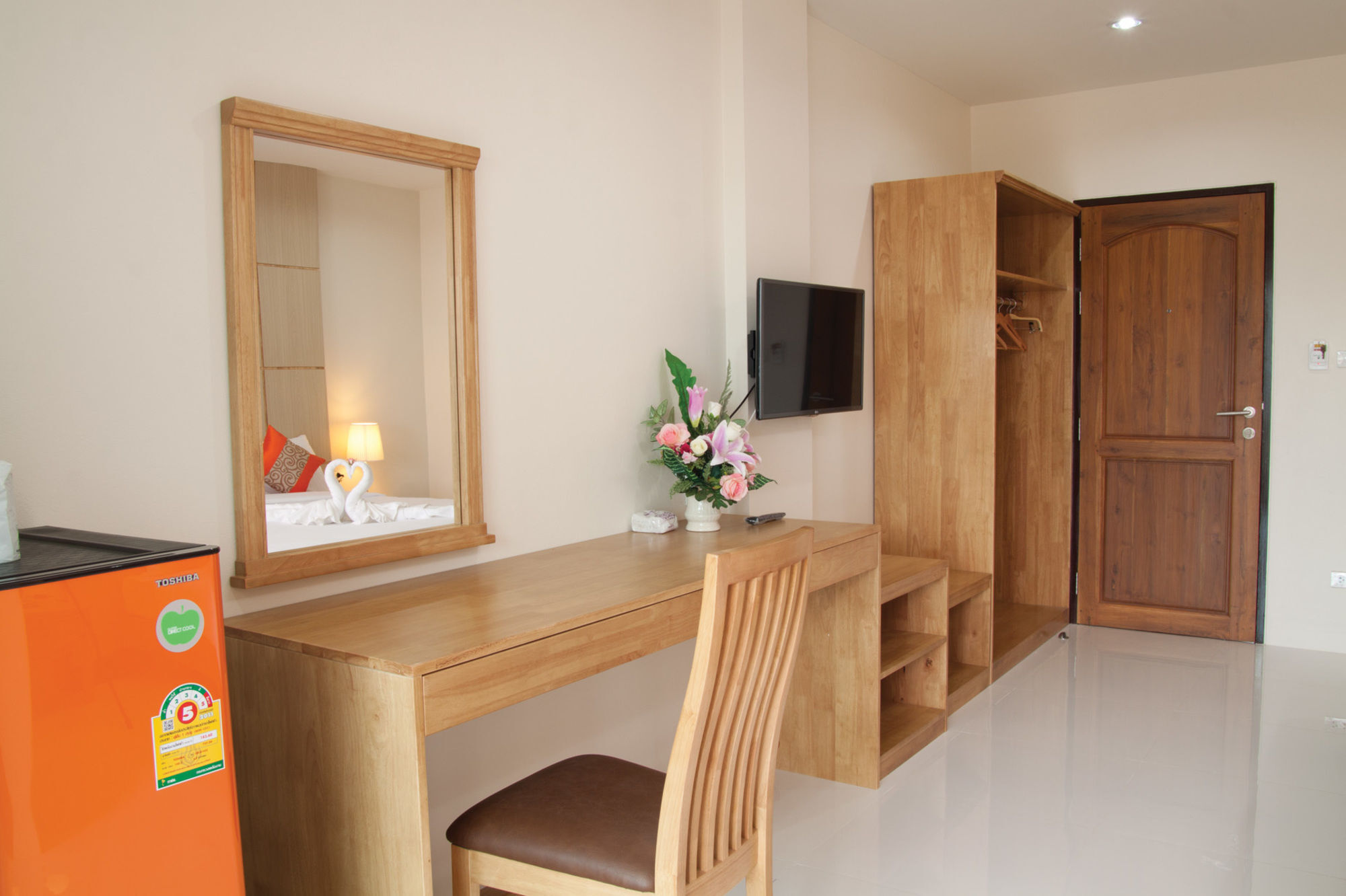 Js Residence Krabi town Екстериор снимка