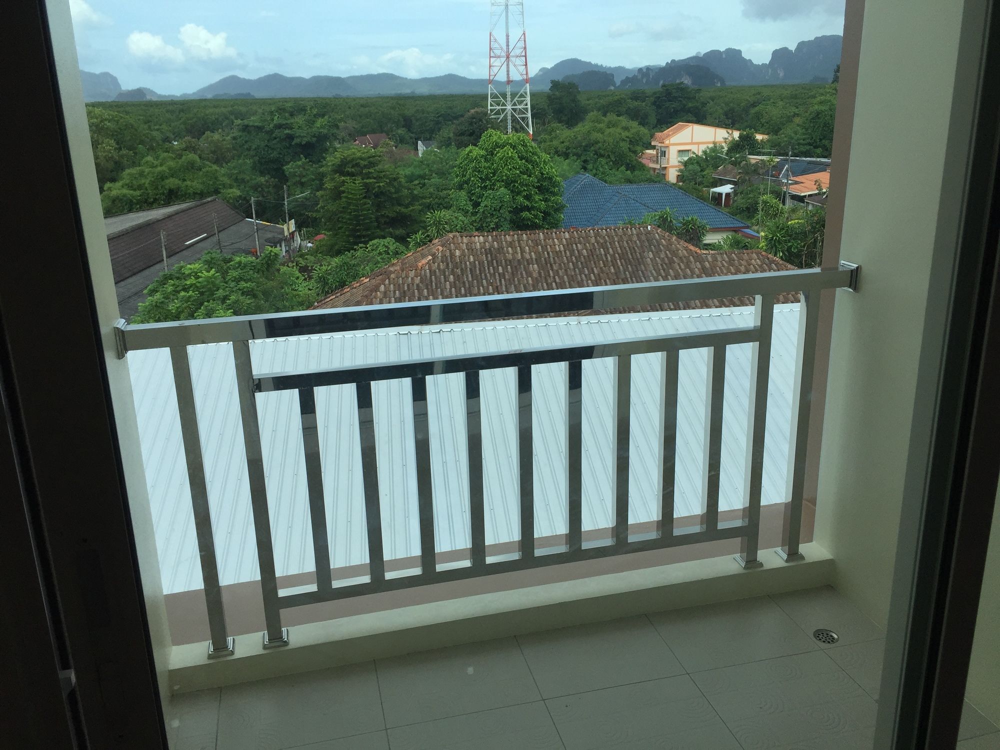 Js Residence Krabi town Екстериор снимка